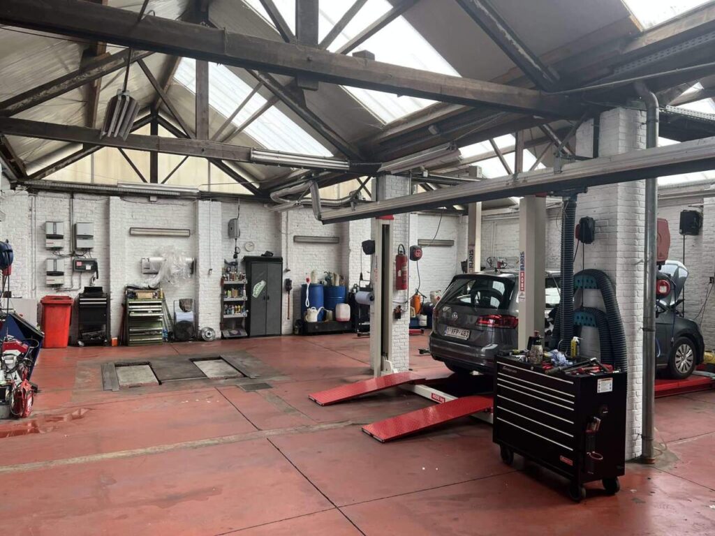 Interieur garage Annez Waterloo